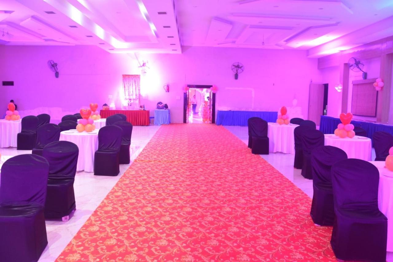 Bori  Hotel Royal Regency المظهر الخارجي الصورة