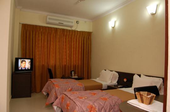 Bori  Hotel Royal Regency الغرفة الصورة