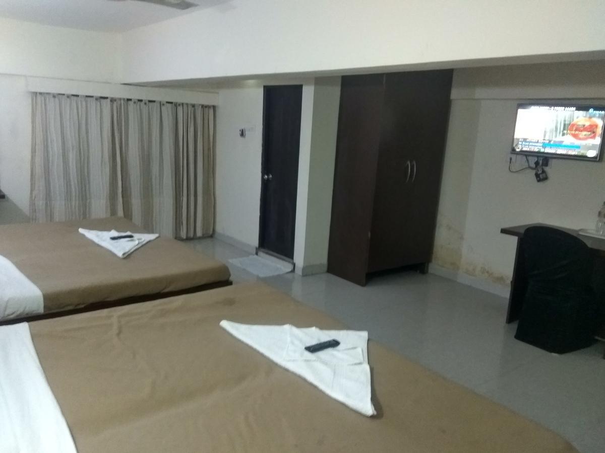 Bori  Hotel Royal Regency المظهر الخارجي الصورة