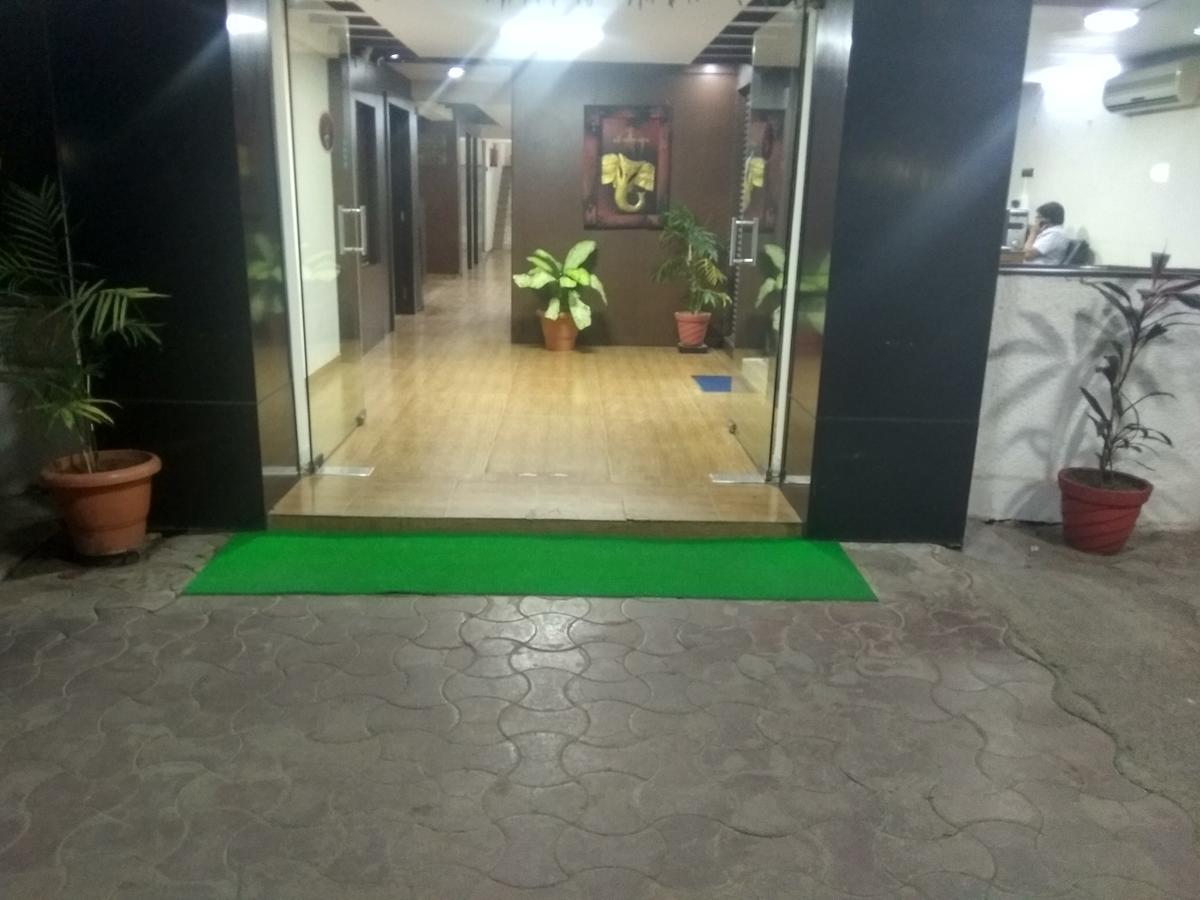 Bori  Hotel Royal Regency المظهر الخارجي الصورة